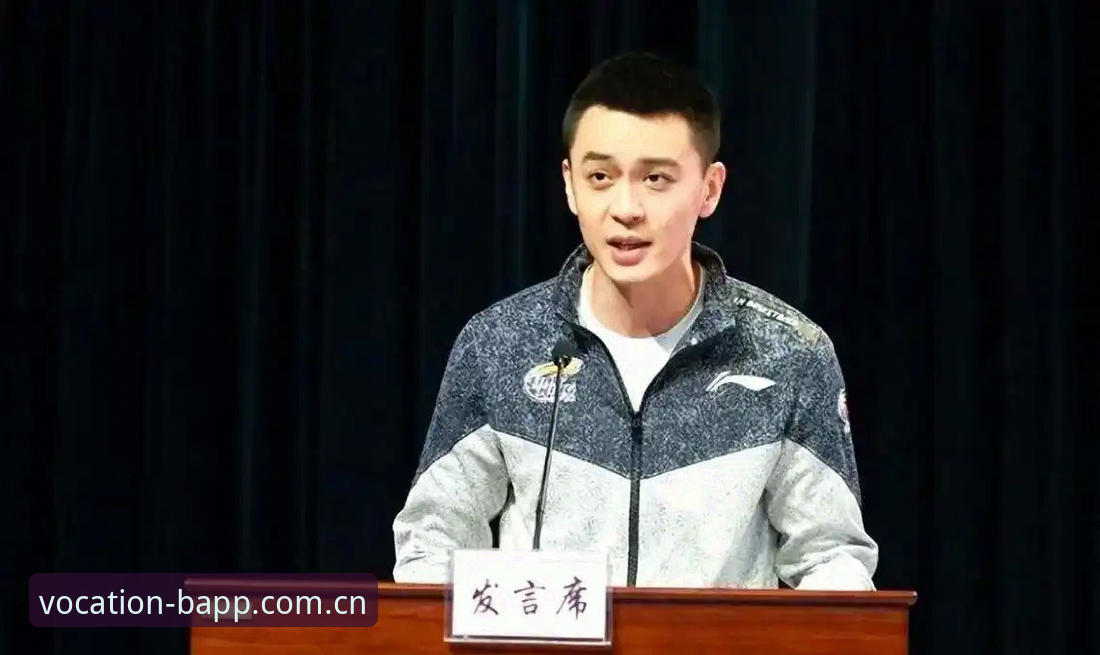 杨鸣点破葡萄牙锋线困局，C罗世界杯压力值的另一面解读